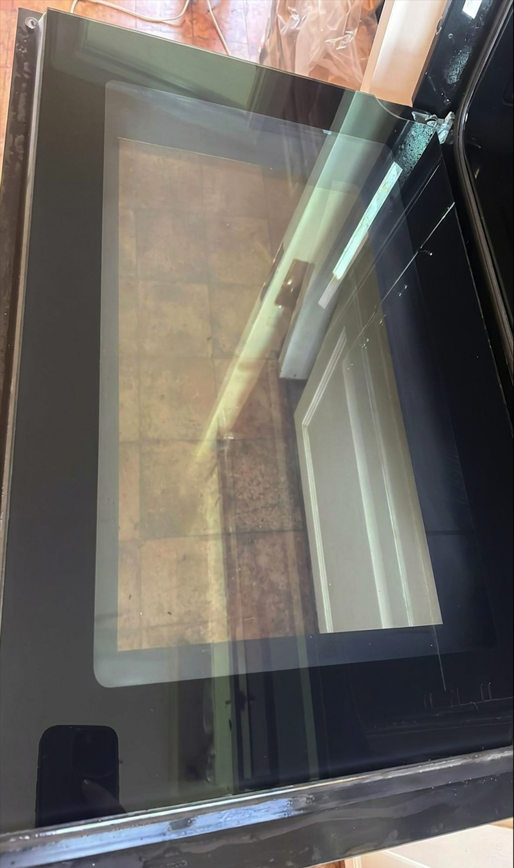 Oven after deep cleaning — spotless interior